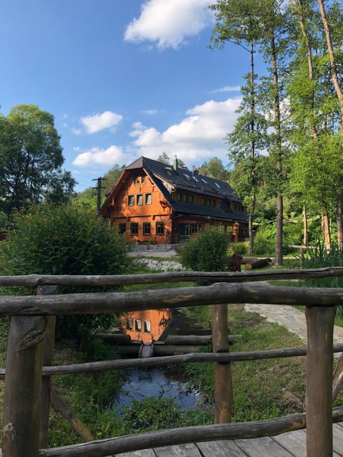 Kamenacka Myslivna Hotel Moravany  Kültér fotó