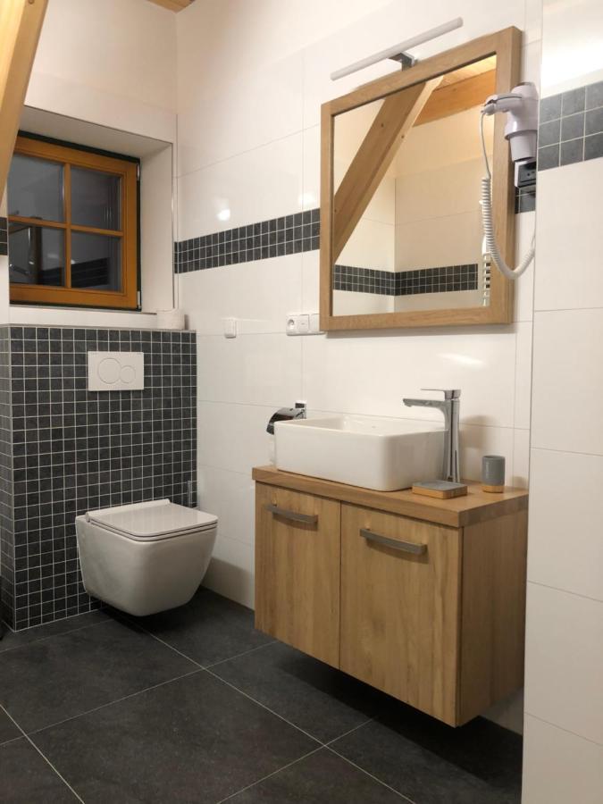 Kamenacka Myslivna Hotel Moravany  Kültér fotó