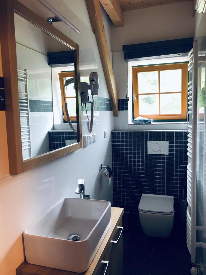 Kamenacka Myslivna Hotel Moravany  Kültér fotó
