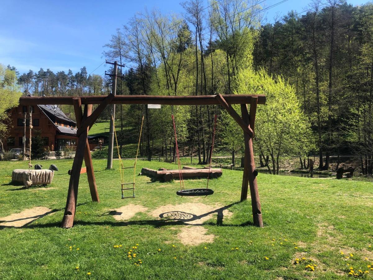 Kamenacka Myslivna Hotel Moravany  Kültér fotó
